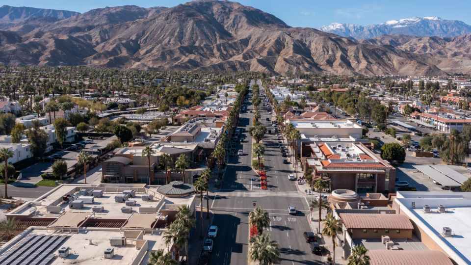 Pacific Retail Buys 1-Million-Square-Foot Palm Desert Shopping Mall